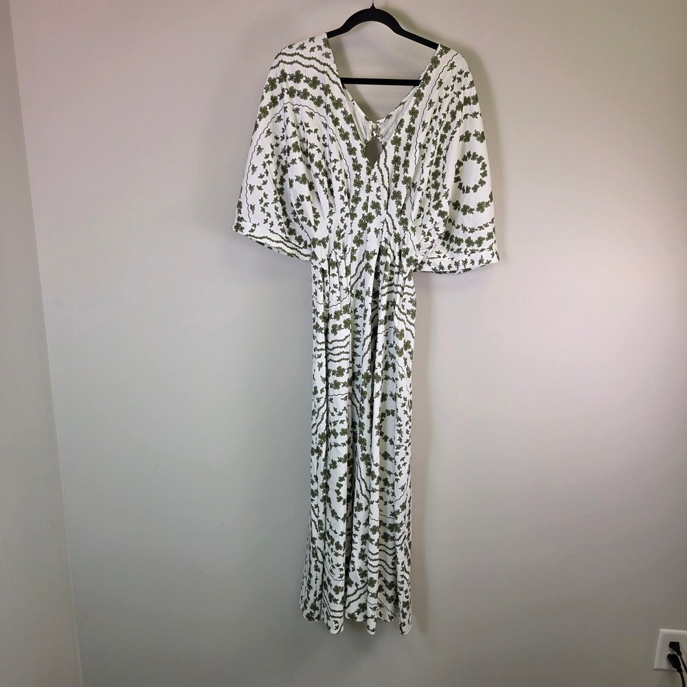Leena Floral Maxi Dress White Green Kimono Sleeve Cutout Back Small